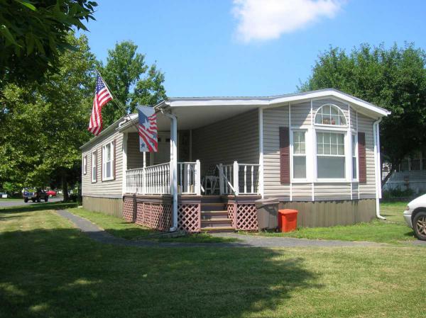 28 Spring Meadow Court, Bath, PA 18014 