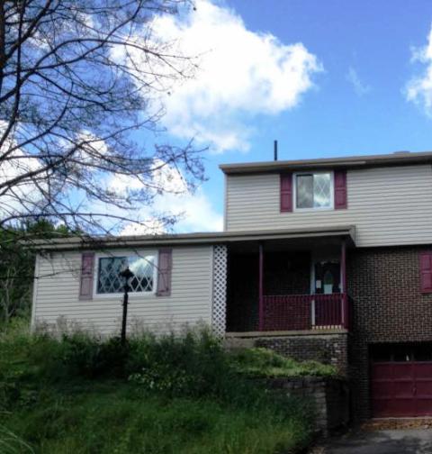 100 Shallowood Cir, Cranberry Township, PA 16066 