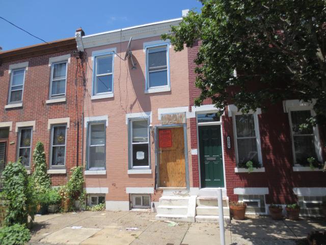 3054 Salmon St, Philadelphia, PA 19134 
