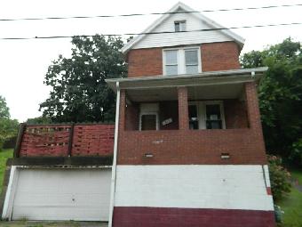 913 Savey St, Duquesne, PA 15110 