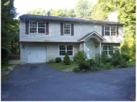 607 Sunlite Ln, Stroudsburg, PA 18360 