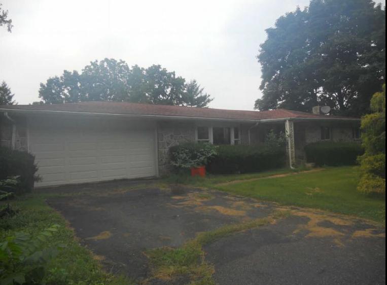 5437 Mohawk Dr, Bethlehem, PA 18017 