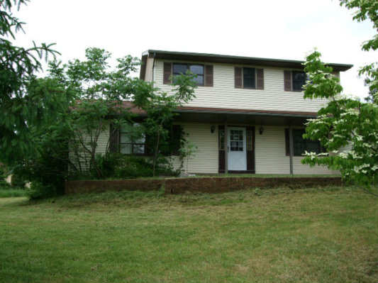 8 Harvest Hill Dr, Effort, PA 18330 