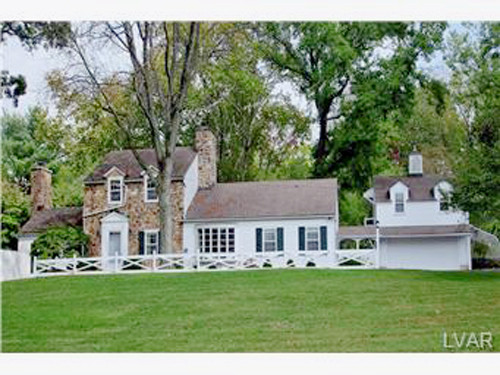 1665 Whiteacre Drive, Bethlehem, PA 18015 