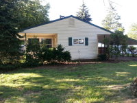 42 Gridiron Rd, Levittown, PA 19057 