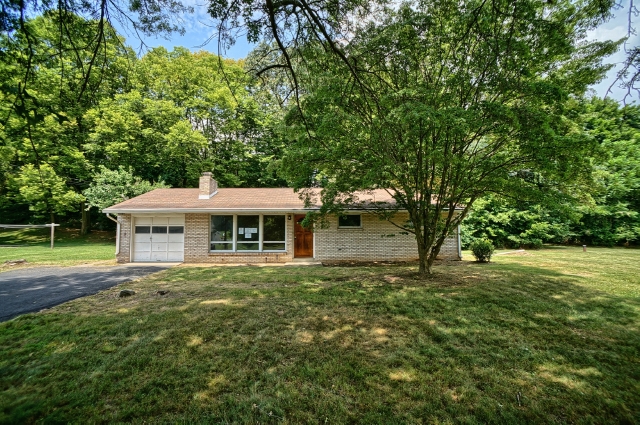 1340 Kiner Blvd, Carlisle, PA 17015 