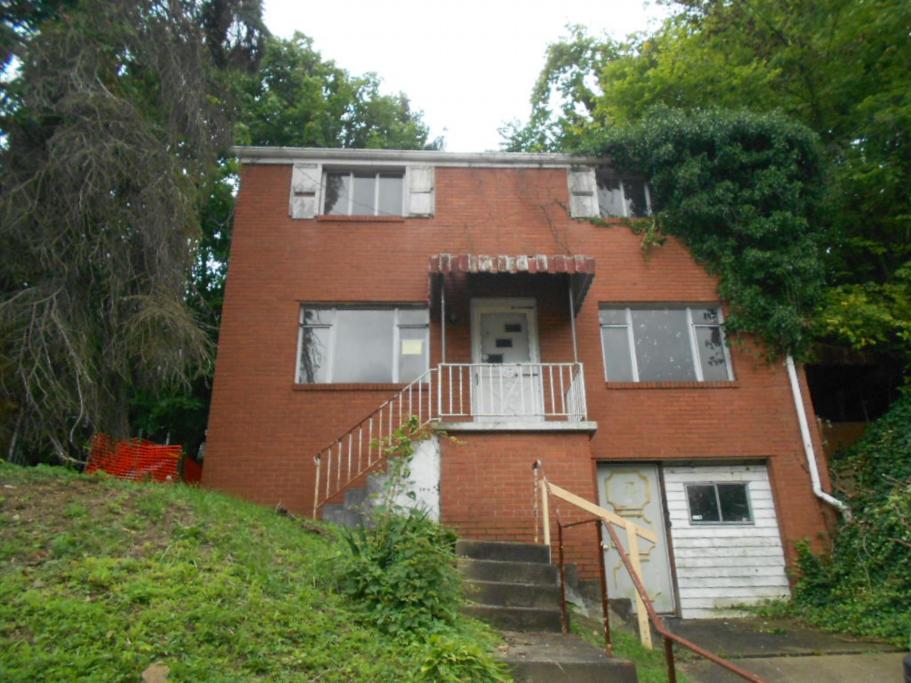 1256 Patton St, Pittsburgh, PA 15221 
