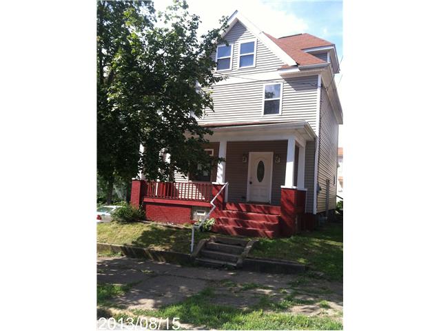 924 11th St, Beaver Falls, PA 15010 