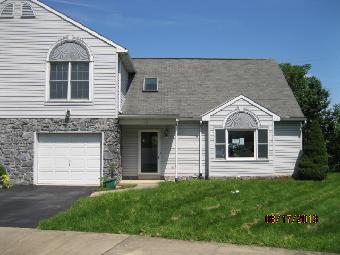 30 Farm Ln, Ephrata, PA 17522 