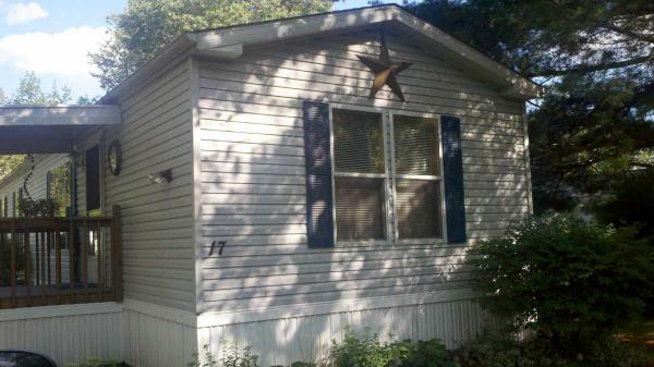 17 Brookside Drive, Bath, PA 18014 