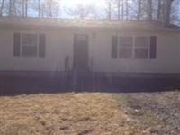 2613 Foxledge Dr, Tobyhanna, PA 18466 