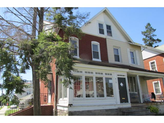 410 Holly Rd, Yeadon, PA 19050 