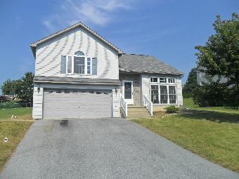 1535 Sholly Ave, Lebanon, PA 17046 