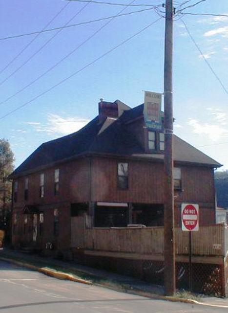 121 Buffalo Street, Freeport, PA 16229 