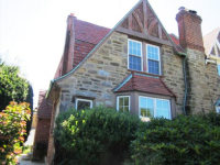 610 Wadsworth Ave, Philadelphia, PA 19119 