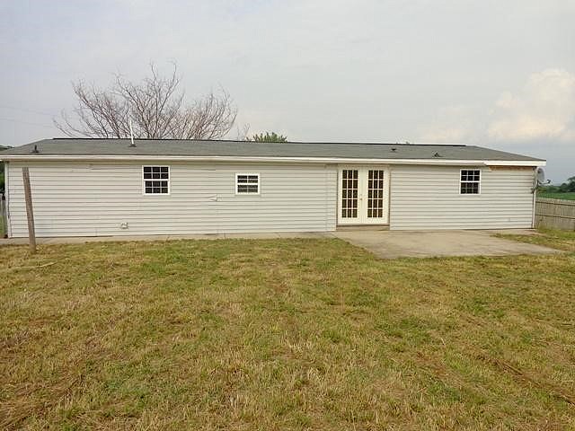 Bachmoll Rd, Hamburg, PA 19526 