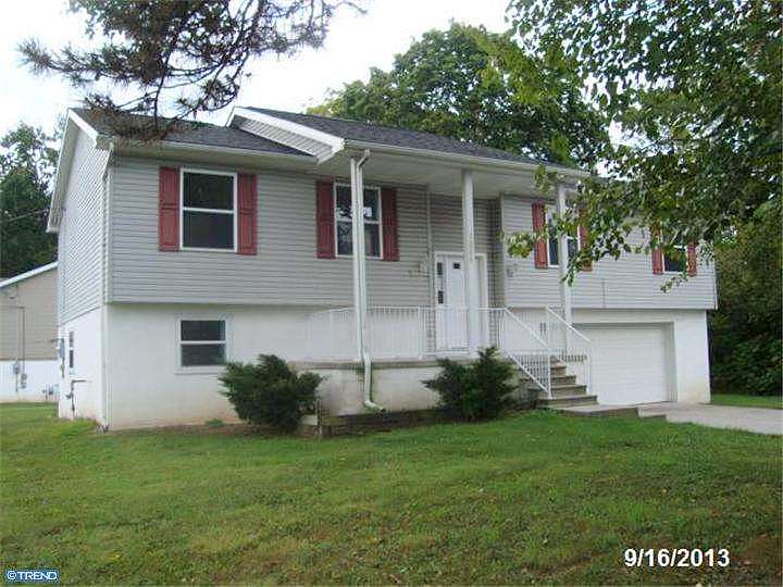 Mount Laurel Ave, Temple, PA 19560 