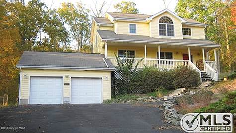 Shore Ct E, East Stroudsburg, PA 18301 