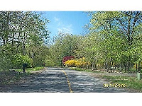 Sioux Crescent Ln, Tobyhanna, PA 18466 