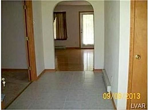 Crystal Creek Dr, East Stroudsburg, PA 18301 