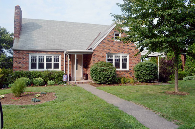 302 FOX STREET, Harrisburg, PA 17109 