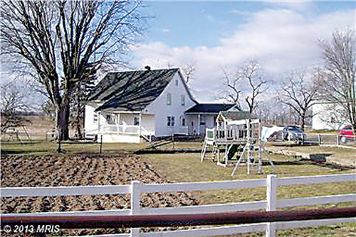 14921 Greenmount Rd, Greencastle, PA 14921 