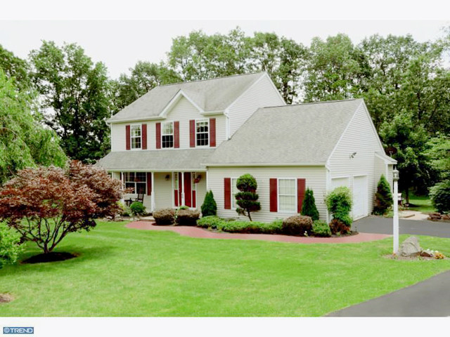 40 CAERNARVON DR, Elverson, PA 19520 