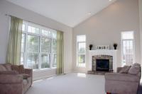 221 N KINZER AVENUE, New Holland, PA 17557 