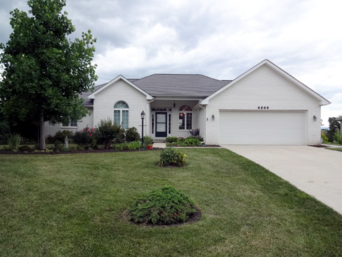 6669 Bent Oak Drive, Fayetteville, PA 17222 