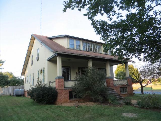 531 Front Street, Lititz, PA 17543 