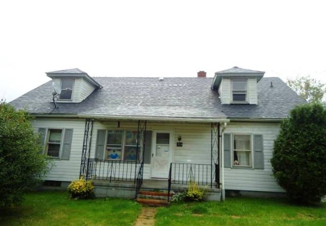 3084 Churchill Road, Hillsville, PA 16132 