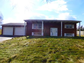 2019 W Sassafras St, Selinsgrove, PA 17870 