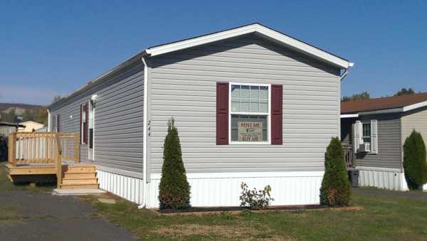 244 Linwood Lane, Taylor, PA 18517 