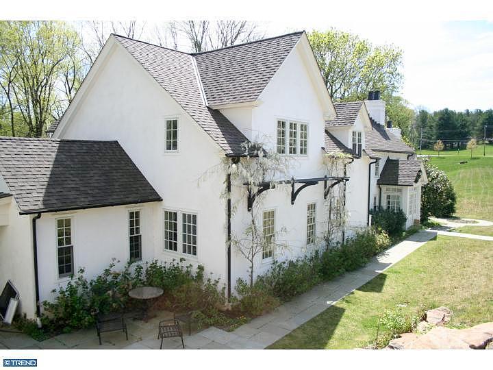 Maplewood Ave, Wayne, PA 19087 