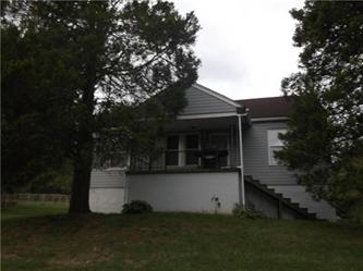 140 Shady Ln, Washington, PA 15301 