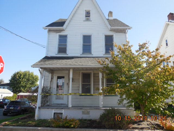 1465 Washington Ave, Northampton, PA 18067 