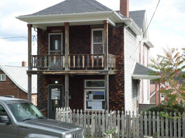 441 Conrad Ave, North Charleroi, PA 15022 