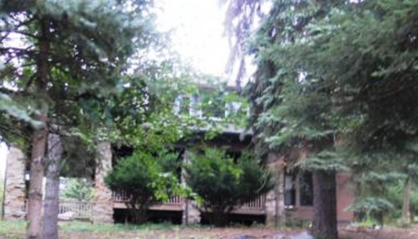 103 Woodford Road, Bethel Park, PA 15102 