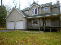 130 Bernadette Dr, Dingmans Ferry, PA 18328 