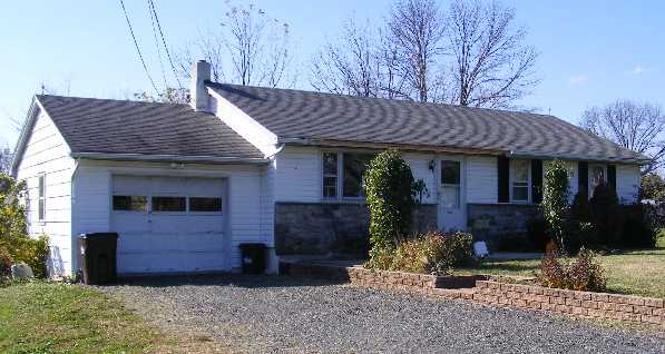 2554 Swamp Pike, Pottstown, PA 19464 