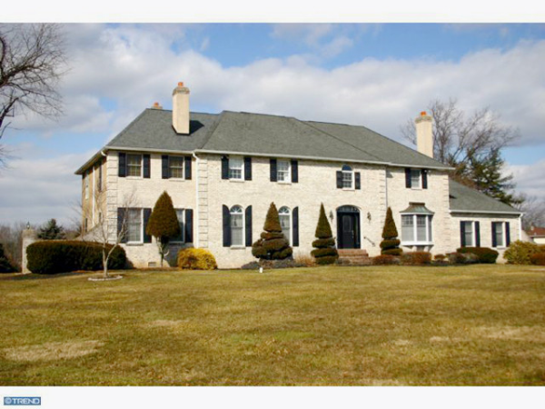 10 BEVERLY HILLS DR, Ivyland, PA 18974 