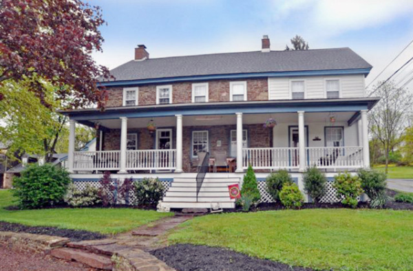 1818 KEYSTONE DR, Hatfield, PA 19440 