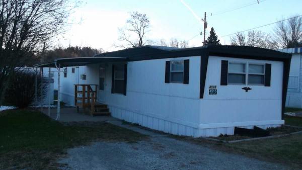 4515 Robin Drive, Jeannette, PA 15644 