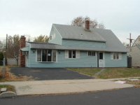 11 Clover Lane, Levittown, PA 19055 