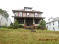 137 E Market St, Mercer, PA 16137 
