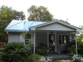 1977 N Charlotte St, Pottstown, PA 19464 