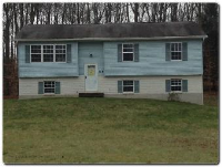 108 Turkey Run Dr, Greentown, PA 18426 