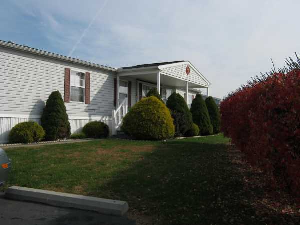 203 Pheasant Ridge Circle, Lancaster, PA 17603 