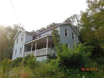 160 Schoolhouse Ln, Bloomsburg, PA 17815 