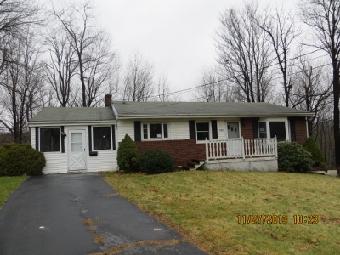 208 Bissell St, Clarks Summit, PA 18411 
